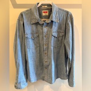 Wrangler Men's Light Blue Casual Shirt